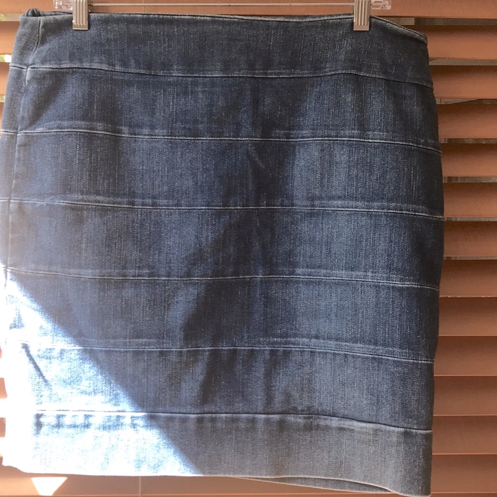 Current Elliot Stretch Denim Skirt.